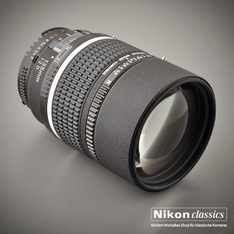 Nikon AF DC-Nikkor 135/2 (Zustand A+)