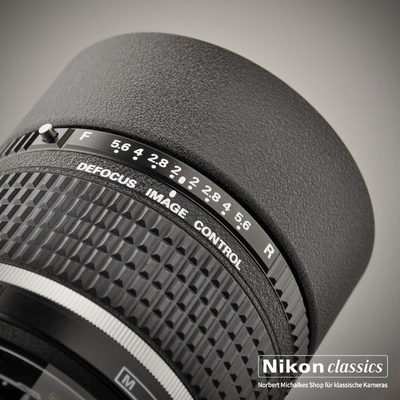 Nikon AF DC-Nikkor 135/2 (Zustand A+)