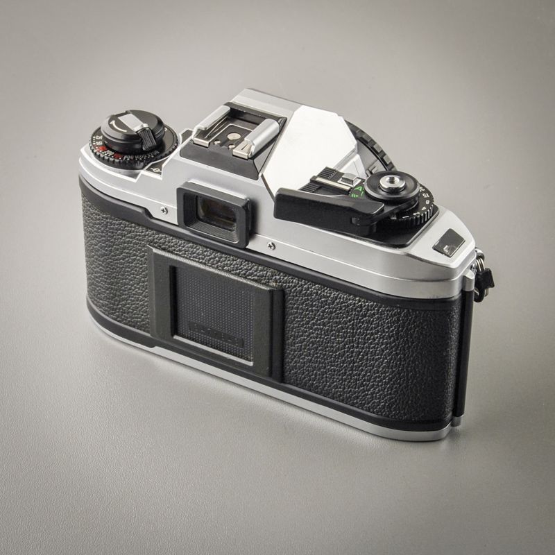 Nikon FG-20 with Nikon Lens 50/1,8 Starter Set