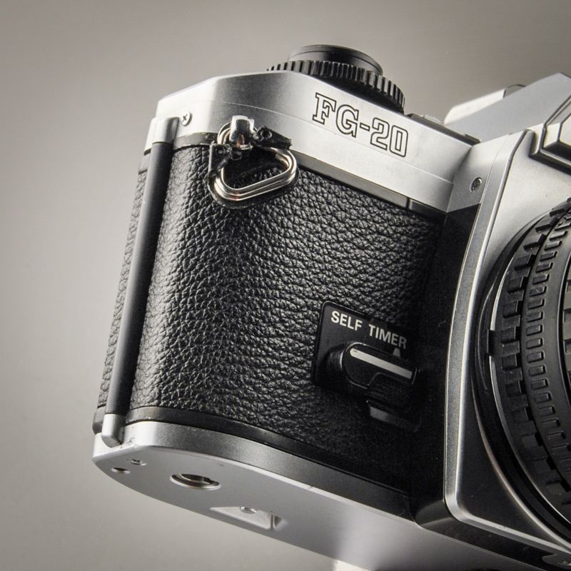 Nikon FG-20 with Nikon Lens 50/1,8 Starter Set