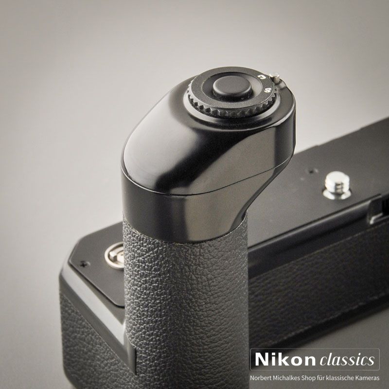 Nikon Motor-Drive MD-11 (Zustand A+)