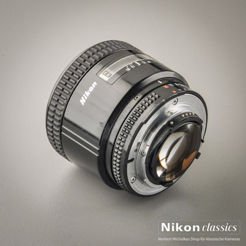Nikon AF Nikkor 85/1,8 (Condition A/A-)