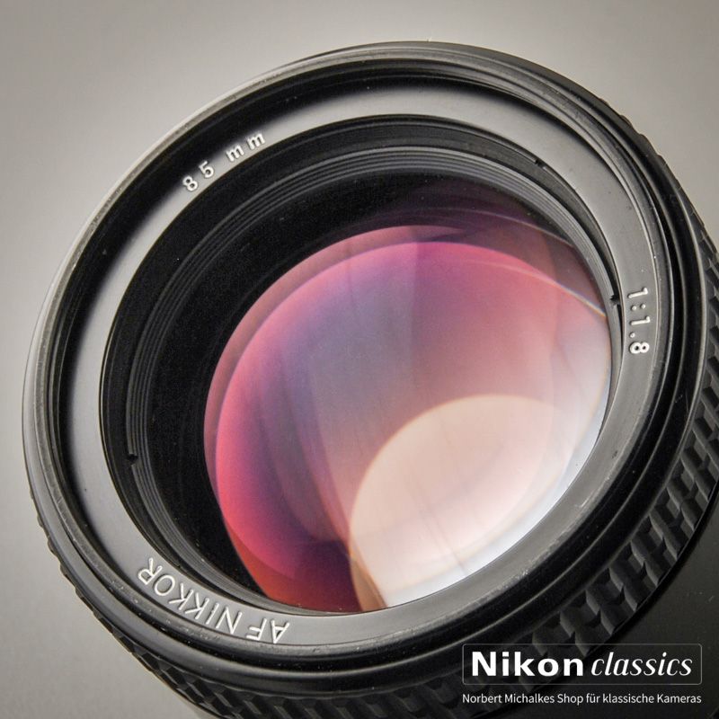 Nikon AF Nikkor 85/1,8 (Condition A/A-)