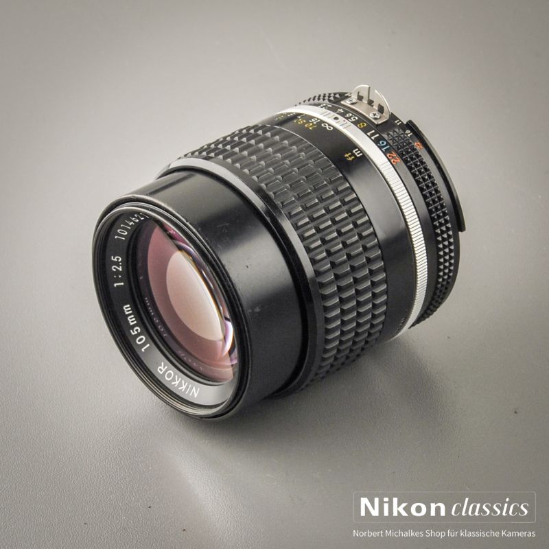 Nikon Nikkor 105/2,5 AIS (Zustand A/A-)