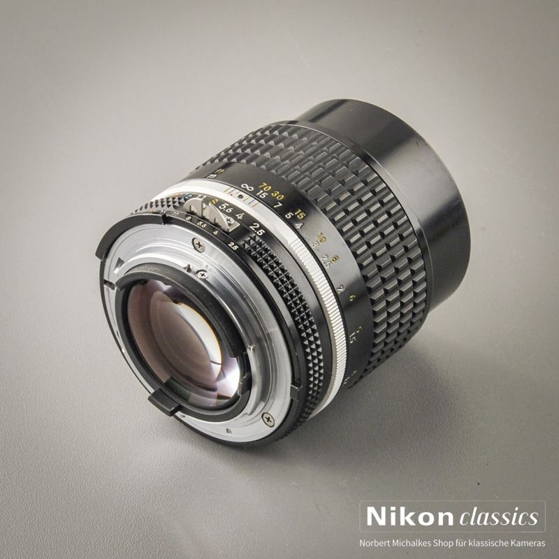 Nikon Nikkor 105/2,5 AIS (Zustand A/A-)