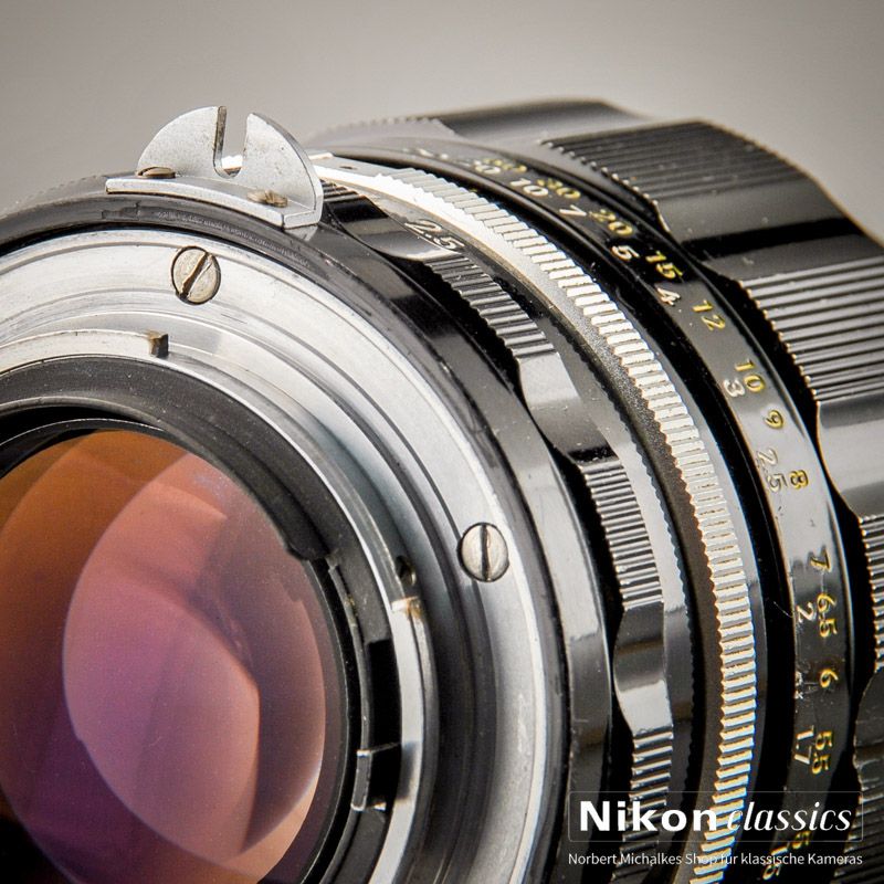 Nikon Nikkor-P Auto 105/2,5 nonAI "Berg-und Tal" (Zustand AB)
