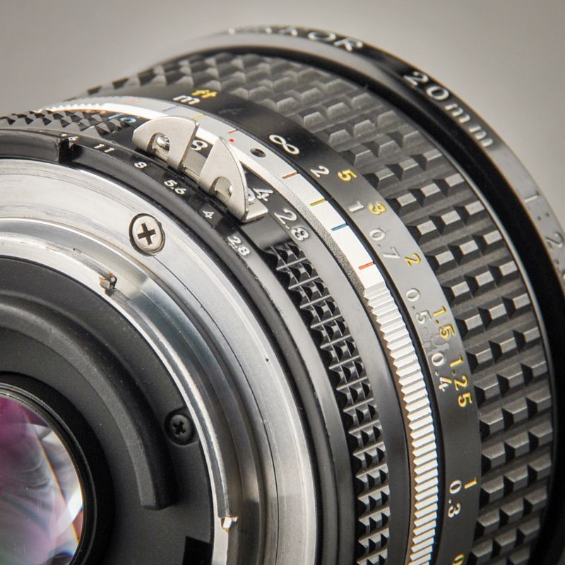 Nikon Nikkor 20/2,8 AIS (Zustand A/A-)