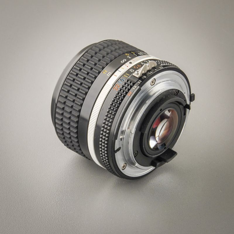 Nikon Nikkor 24/2,8 AIS (Zustand A)