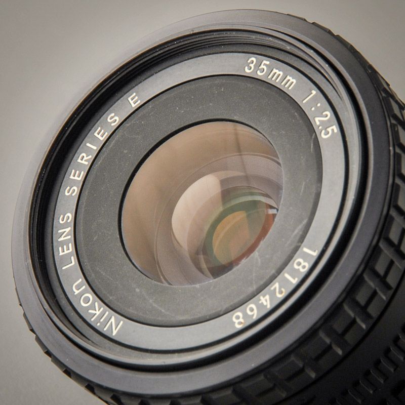 Nikon Series E 35/2,5 AIS (Zustand A)