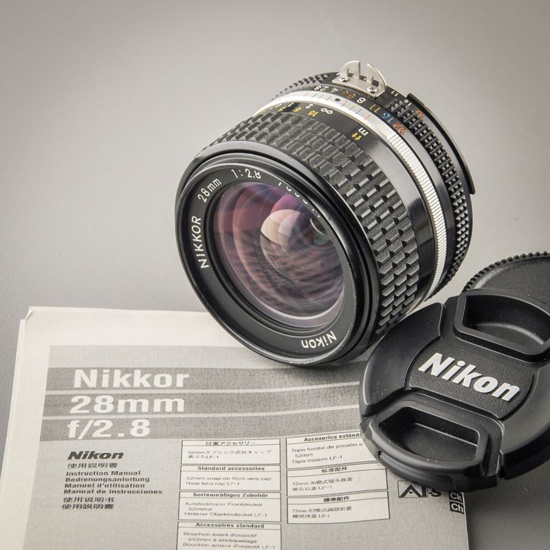 Nikon Nikkor 28/2,8 AIS (Zustand A/A-)