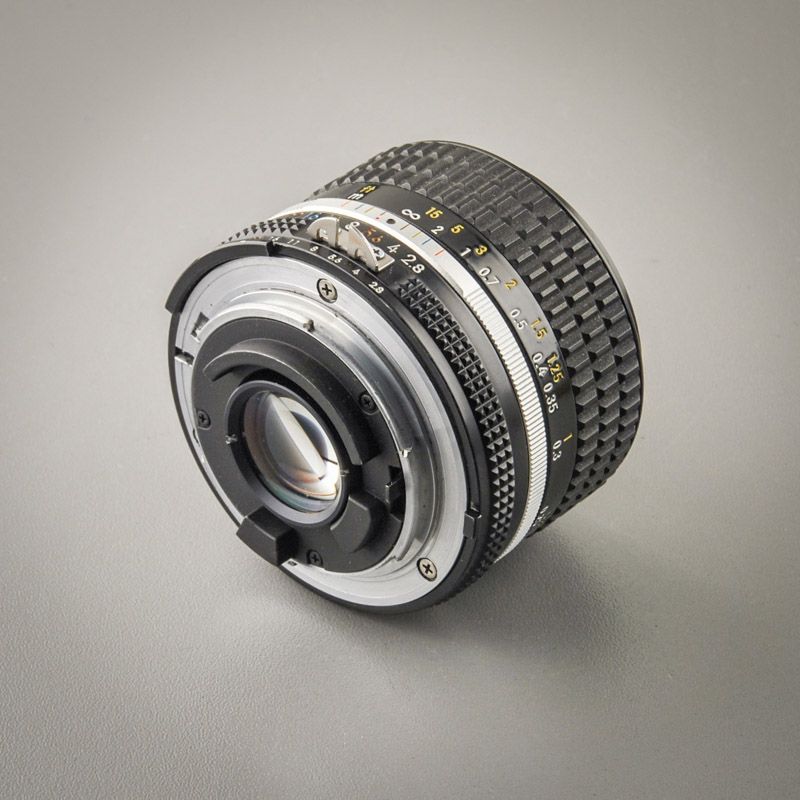 Nikon Nikkor 28/2,8 AIS (Zustand A/A-)