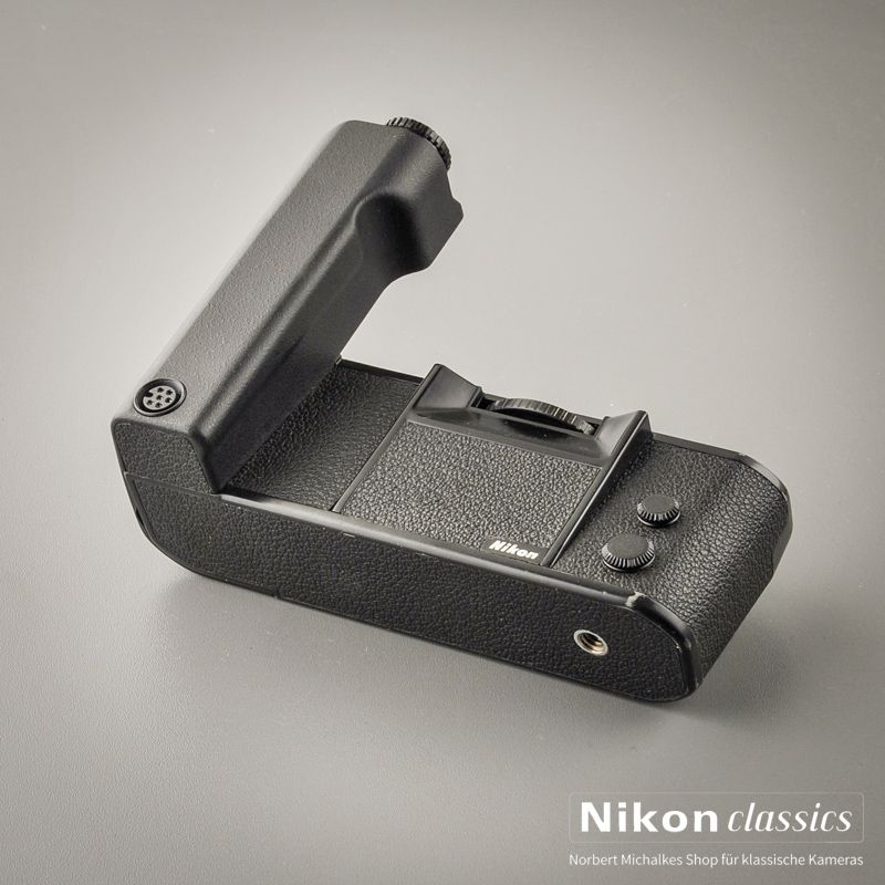 Nikon Motor Drive MD-4 with MH-2 Charger and MN-2 NiCad battery