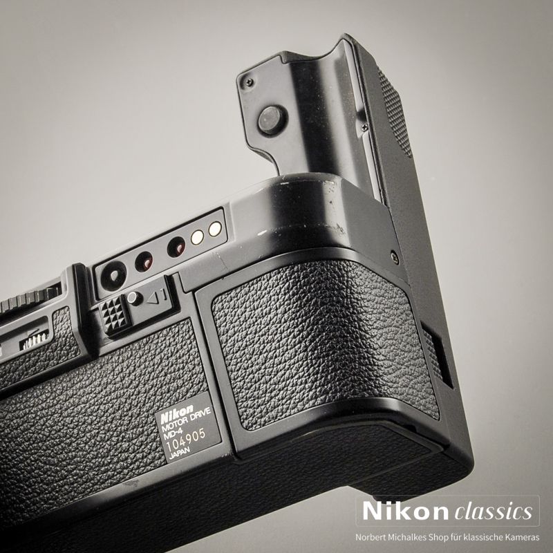 Nikon Motor Drive MD-4 with MH-2 Charger and MN-2 NiCad battery