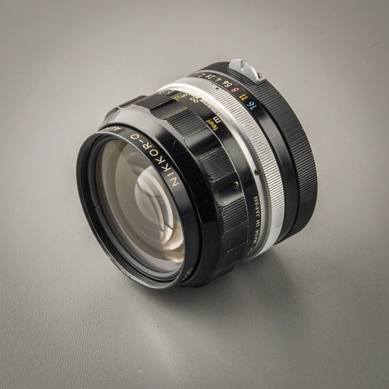 Nikon Nikkor-O Auto 35/2,0 nonAI "Berg-und-Tal" (Zustand A-)