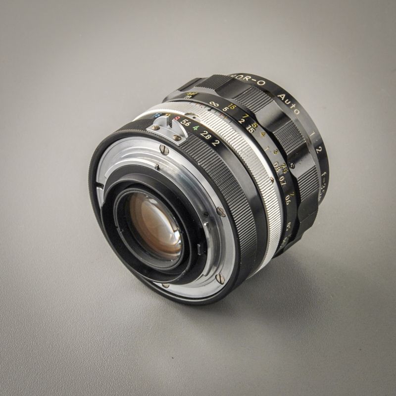 Nikon Nikkor-O Auto 35/2,0 nonAI "Berg-und-Tal" (Zustand A-)