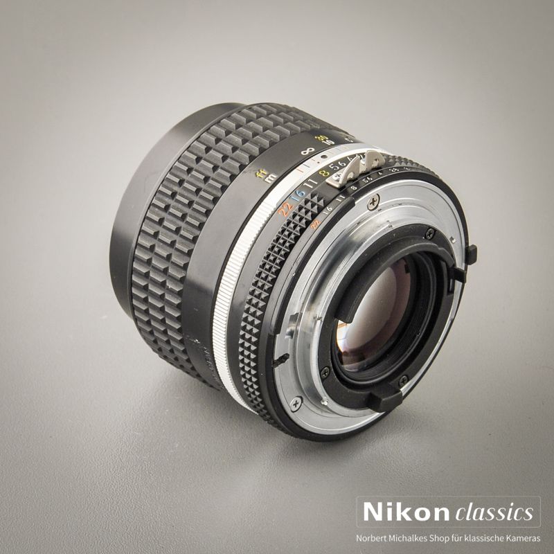 Nikon Nikkor 85/2,0 AIS (Condition A/A-)