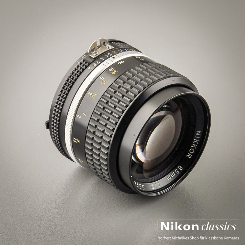 Nikon Nikkor 85/2,0 AIS (Condition A/A-)