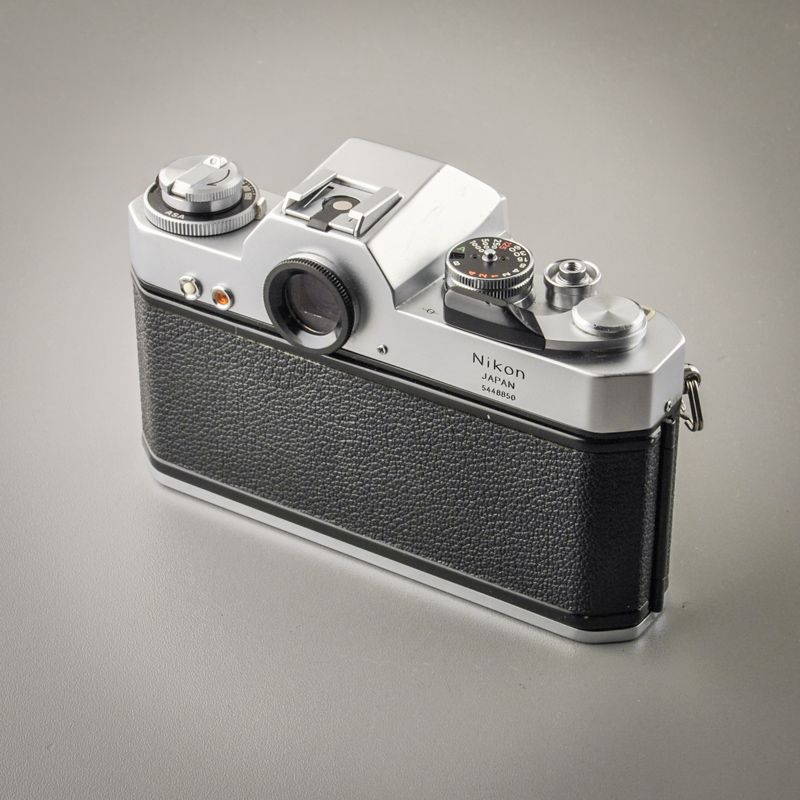 Nikkormat EL (Zustand A/A-)