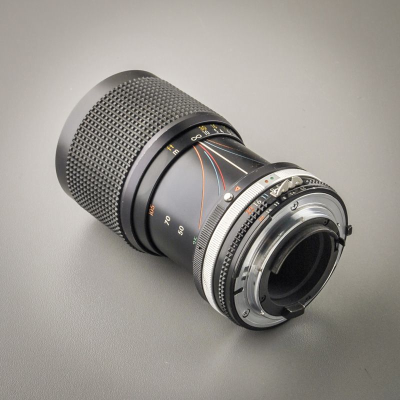 Nikon Zoom-Nikkor 35-105/3,5-4,5 AIS Macro (Zustand A-)