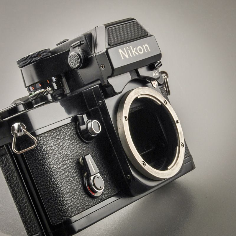 Nikon F2AS Photomic schwarz (Zustand A/A-)