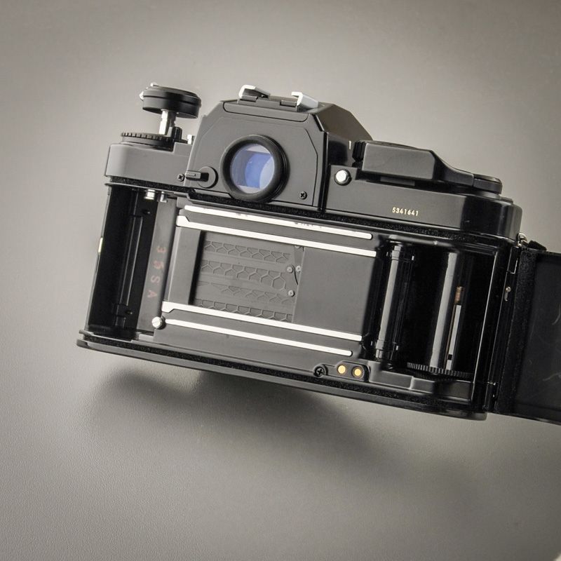 Nikon FA schwarz (Zustand A/A-)