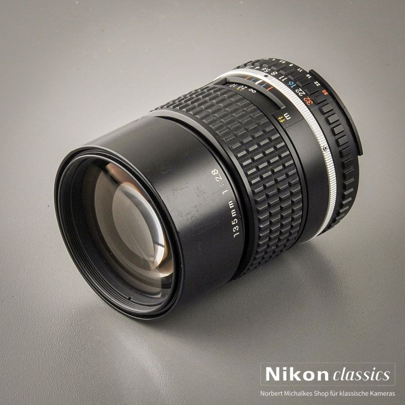 Nikon 135/2,8 AIS Series E (Condition A/A-)