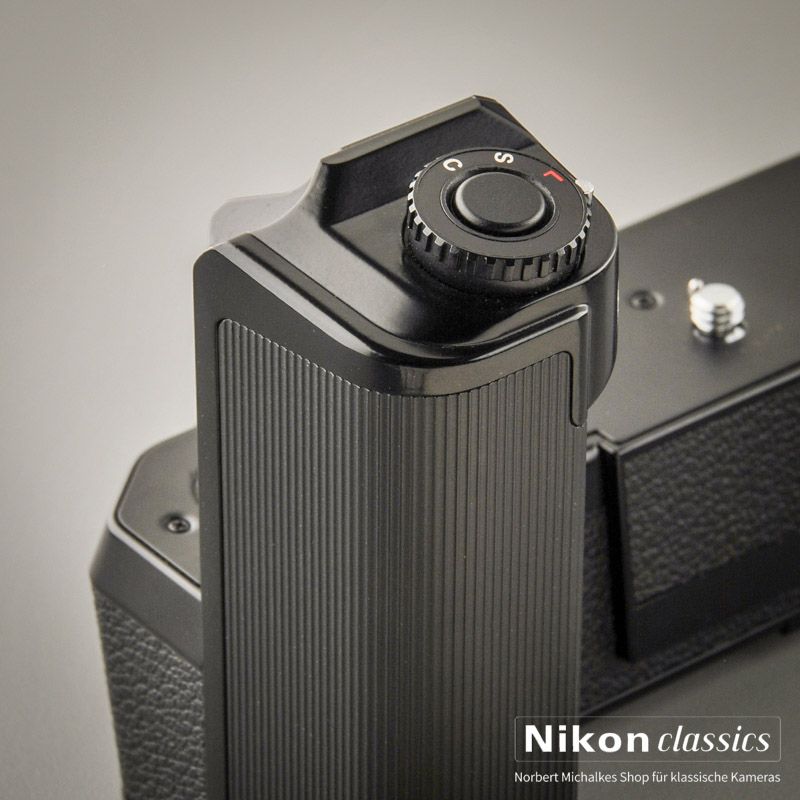 Nikon Motor-Drive MD-15 (Condition A)