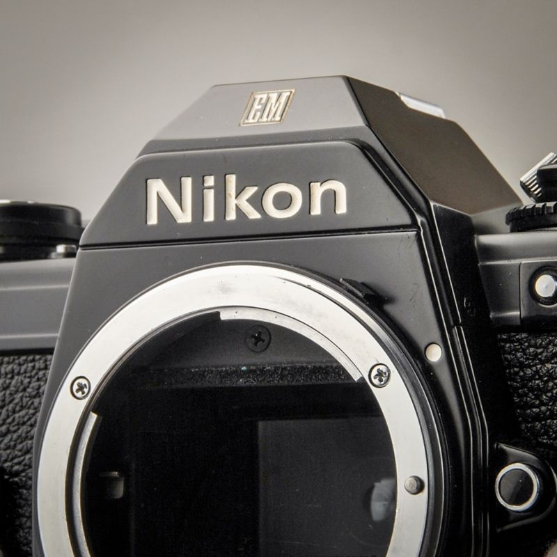 Nikon EM (Zustand A/A-)