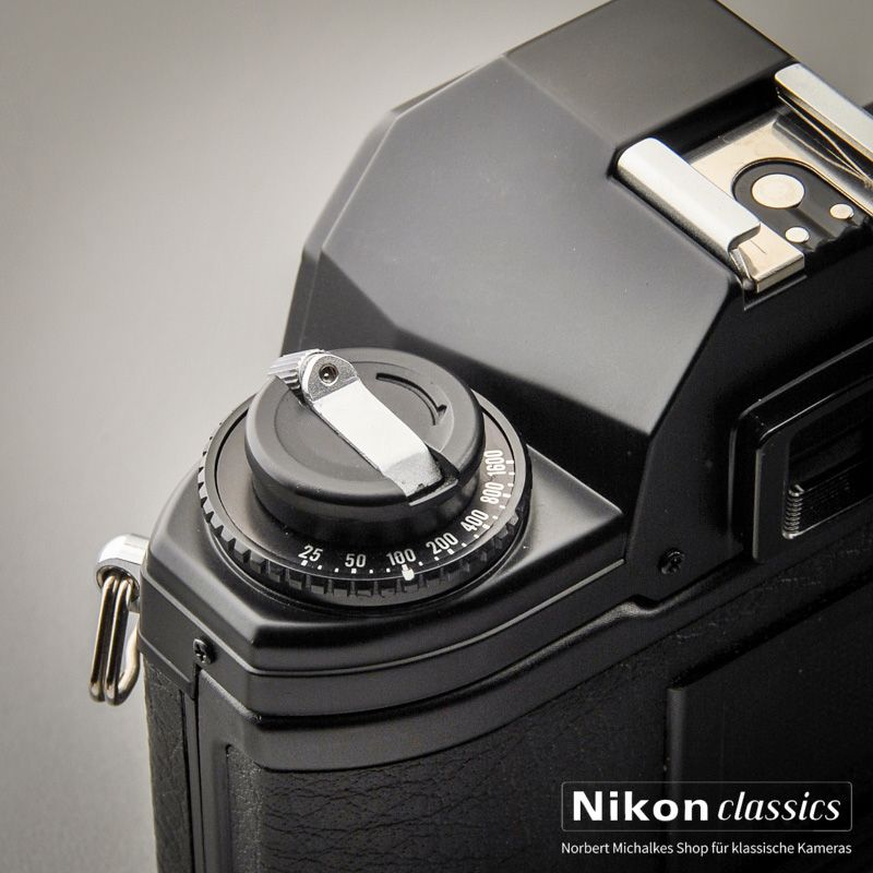 Nikon EM frühe Version (Zustand A/A+)