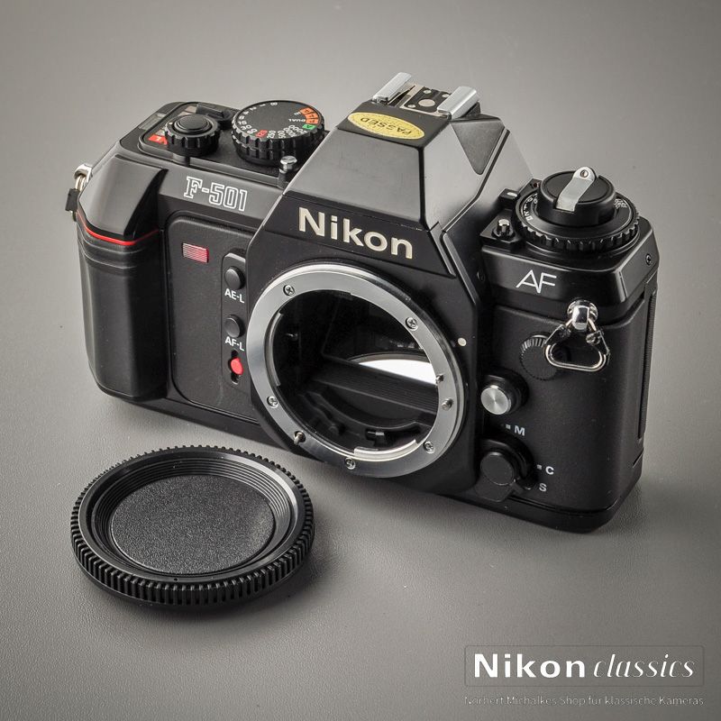 Nikon F501 (Zustand A)