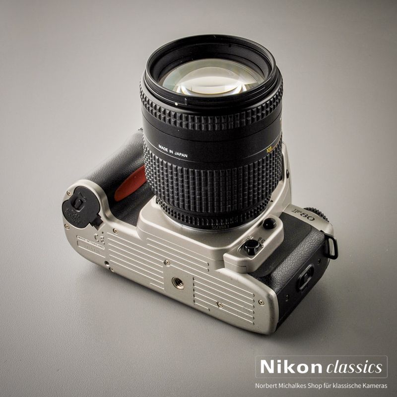 Nikon F80 mit AF-D-Nikkor 28-105 Special Set (Zustand A-) OVP