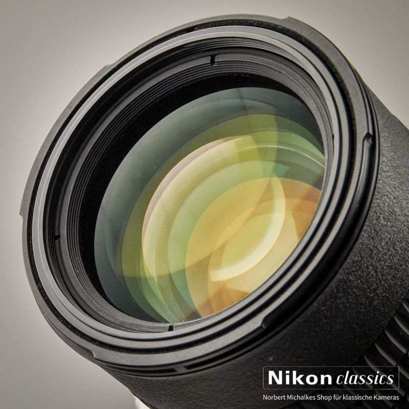 Nikon AF-D Zoom-Micro Nikkor 70-180/4,5-5,6 ED (Condition A/A-)