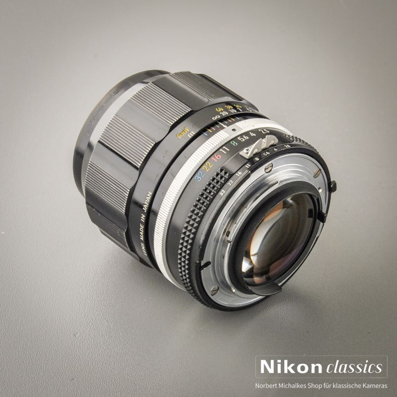 Nikon Nikkor-P 105/2,5 AI-Umbau "Berg-und-Tal" (Zustand A-)