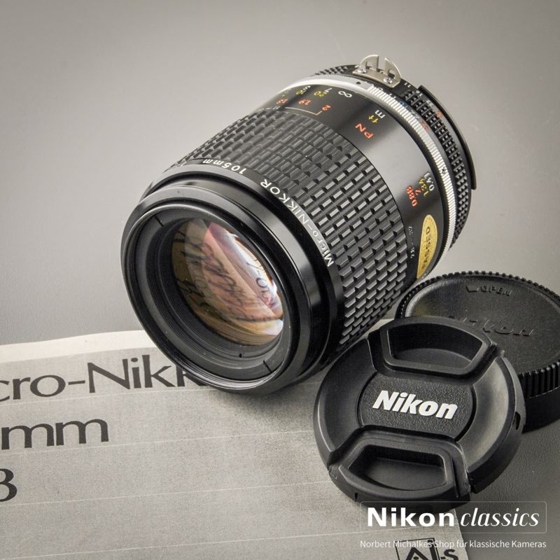 Nikon Micro-Nikkor 105/2,8 AIS (Zustand A/A-)