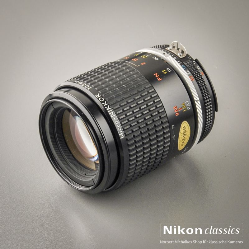 Nikon Micro-Nikkor 105/2,8 AIS (Zustand A/A-)