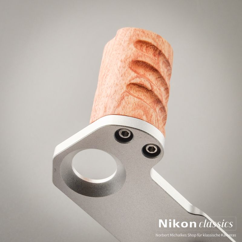 Handgriff für Nikon F mit Arca Swiss Stativplatte, silber (Neuware)