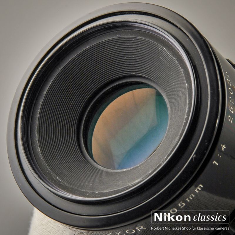 Nikon Micro-Nikkor 105/4 AIS (Zustand A-/AB)