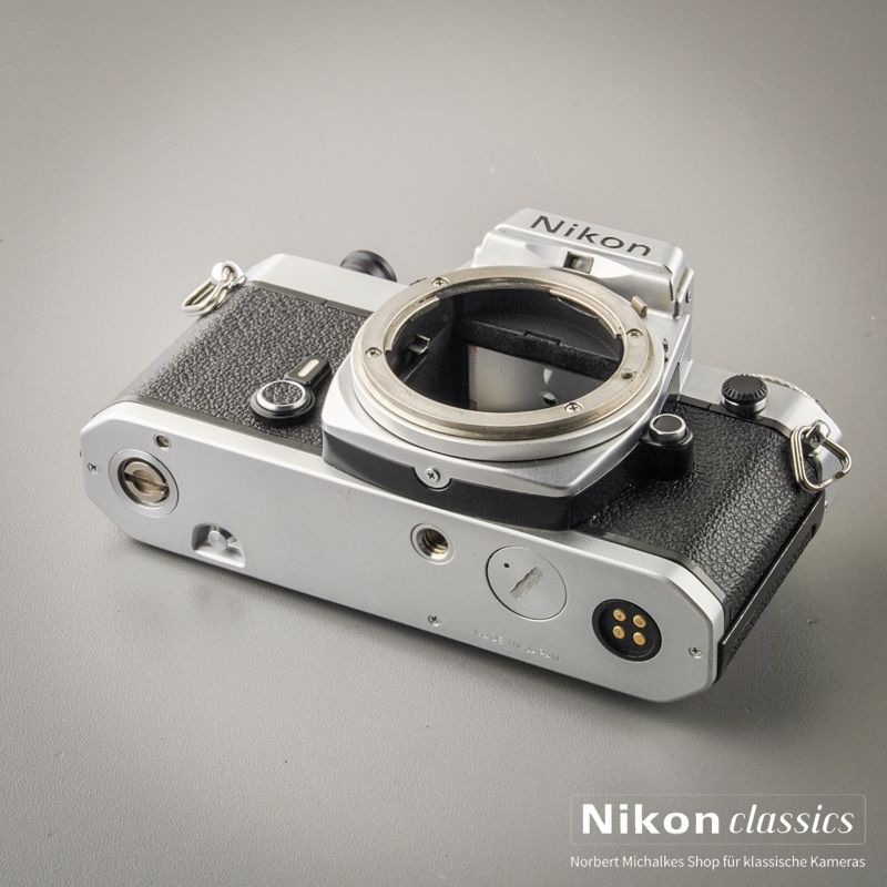 Nikon FE (Zustand A/A-)