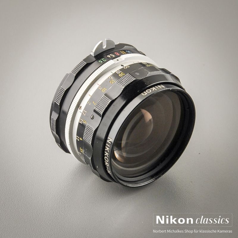 Nikon Nikkor-H 28/3,5 AI "Berg-und-Tal" (Zustand A-/AB)