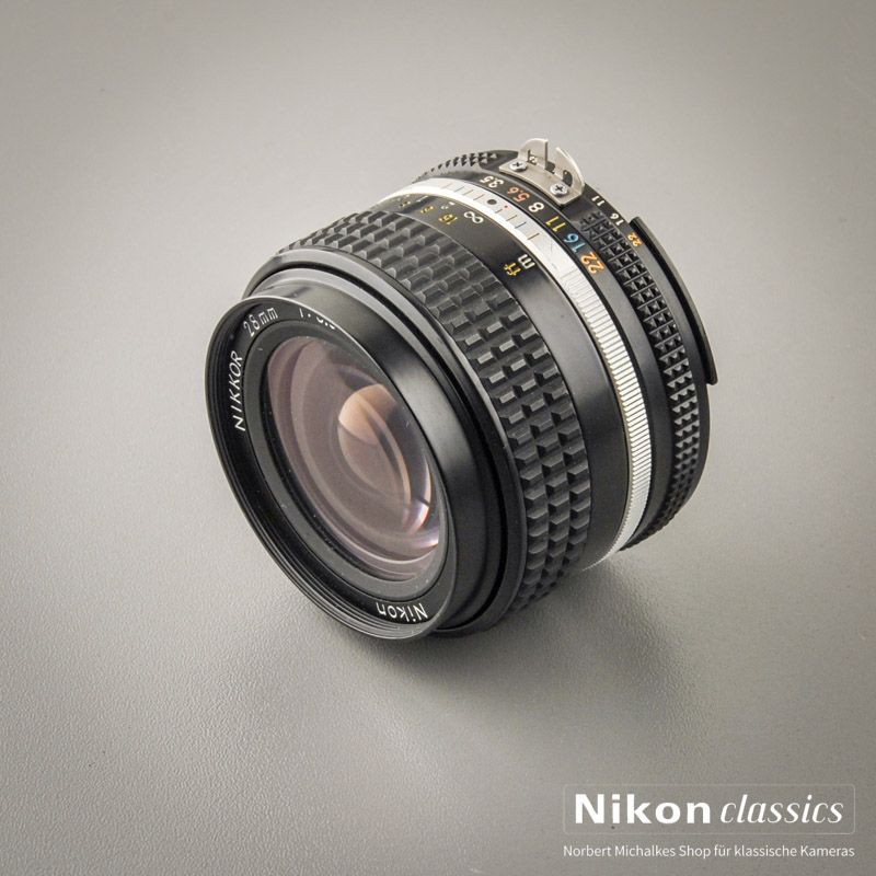 Nikon Nikkor 28/3,5 AIS (Condition A/A-)