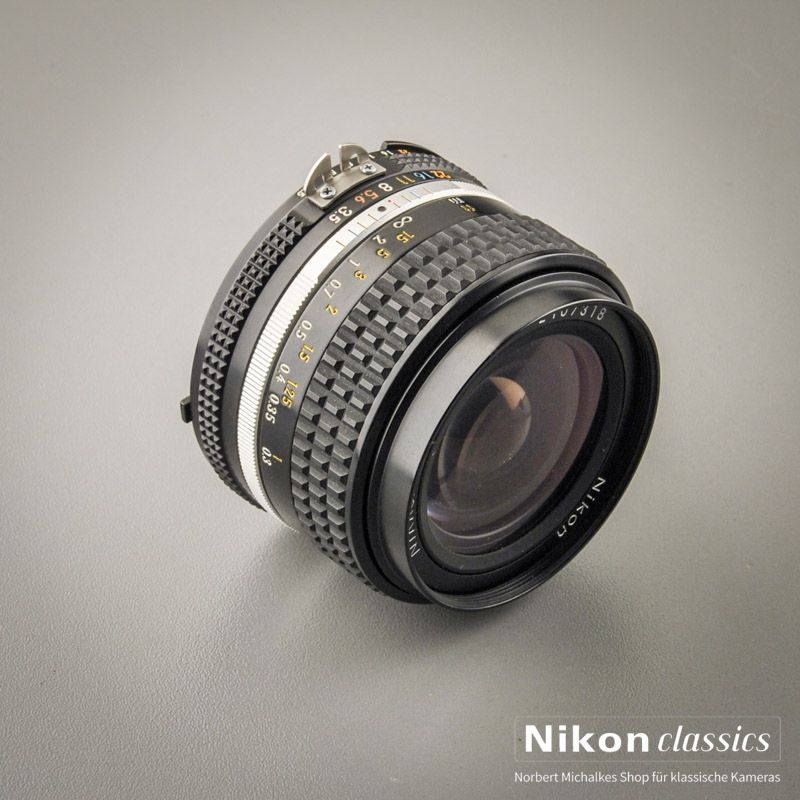 Nikon Nikkor 28/3,5 AIS (Condition A/A-)