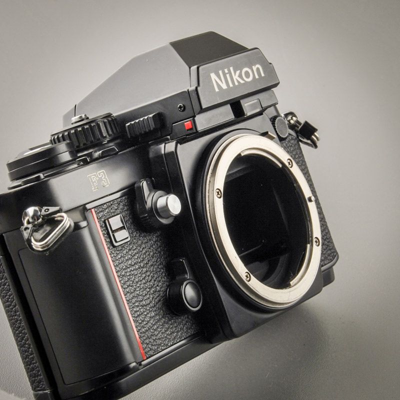 Nikon F3 (Zustand A/A-)