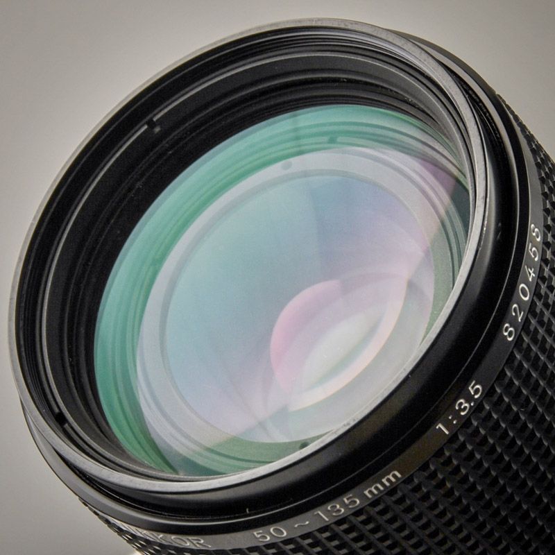Nikon Zoom-Nikkor 50-135/3,5 AIS (Zustand A/A-)