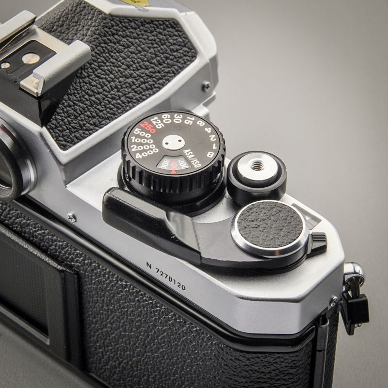 Nikon FM2n (Zustand A) Titanverschluss