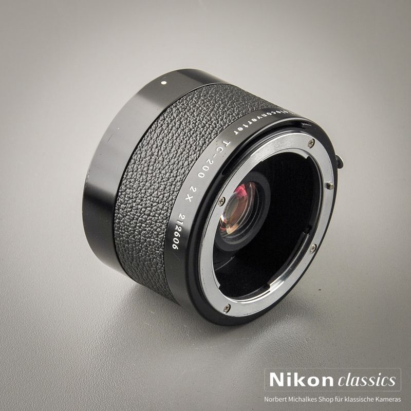 Nikon Teleconverter TC-200 AI (Condition A/A-)