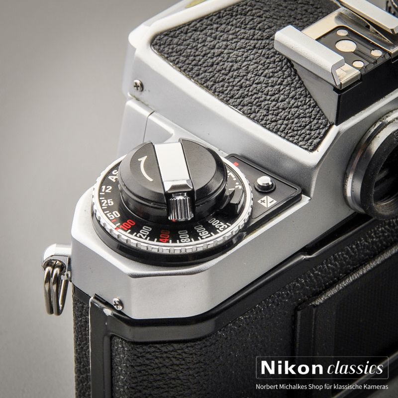 Nikon FE-2 (Condition A/A-)