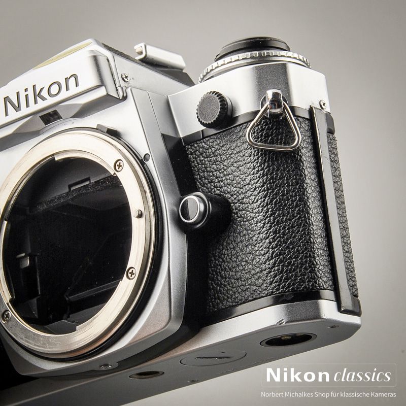 Nikon FE-2 (Condition A/A-)