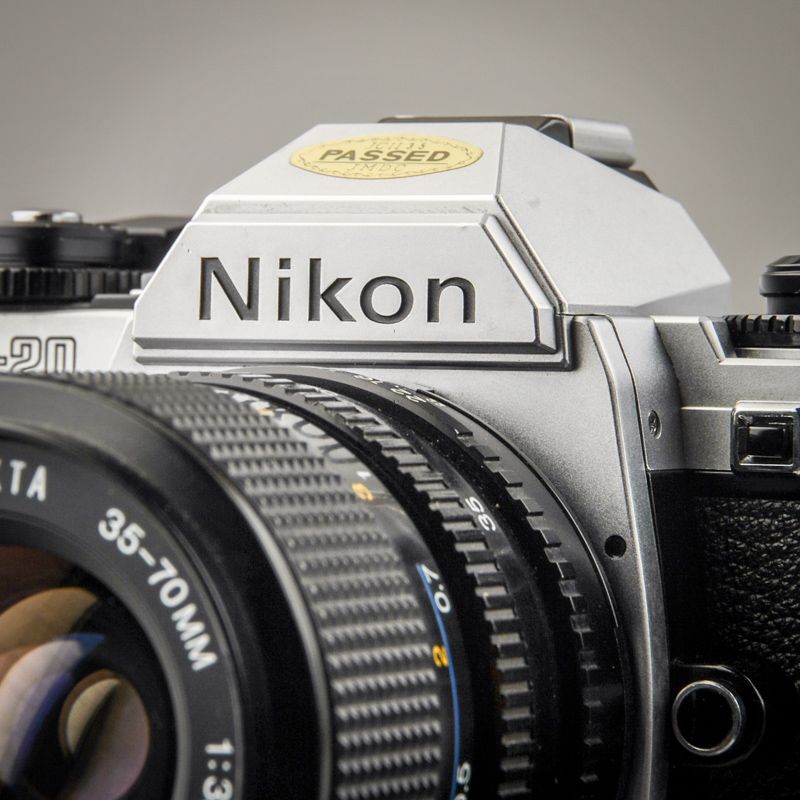 Nikon FG-20 mit Zoom 35-70 Starter Set