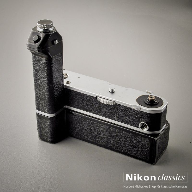 Nikon Motor Drive MD-2 mit MB-1 für F2 (Zustand AB)