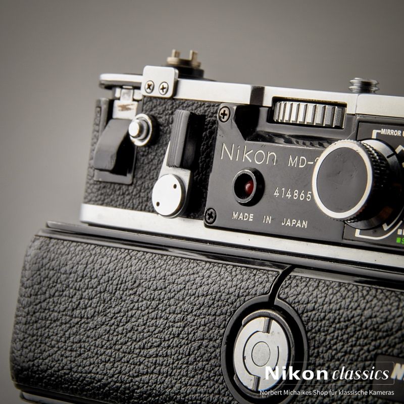 Nikon Motor Drive MD-2 mit MB-1 für F2 (Zustand AB)